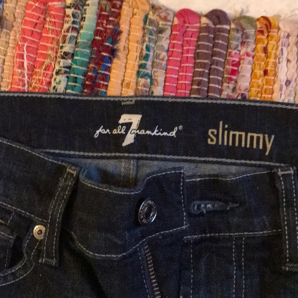 Like new Seven for all Mankind “slimmy” jeans